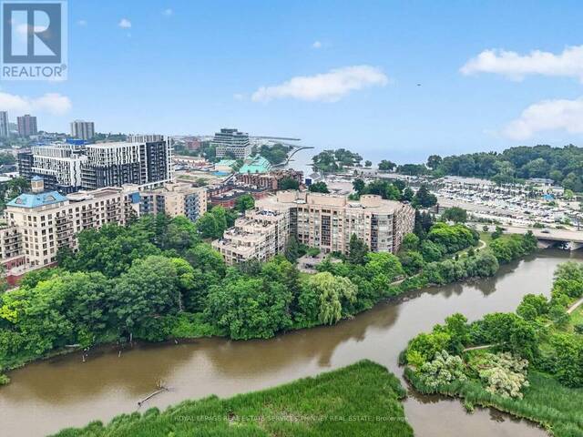 407 - 2511 LAKESHORE ROAD W Oakville Ontario, L6L 6L9 - 2 Bedrooms Waterfront Condo For Sale