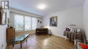280 HENDERSON AVENUE | Markham Ontario | Slide Image Eighteen