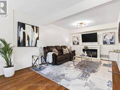 823 HYDE ROAD Burlington Ontario, L7S 1S6