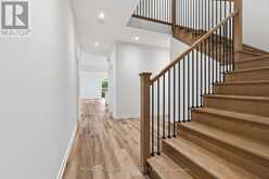 88 VALLEY TRAIL PLACE | Hamilton Ontario | Slide Image Seven