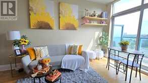 PH207 - 18 HARDING BOULEVARD | Richmond Hill Ontario | Slide Image Eight