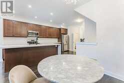 62 HELLIWELL CRESCENT | Richmond Hill Ontario | Slide Image Thirteen