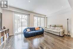 62 HELLIWELL CRESCENT | Richmond Hill Ontario | Slide Image Seven
