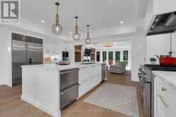 1319 WOLF CIRCLE | Lake of Bays Ontario | Slide Image Thirteen
