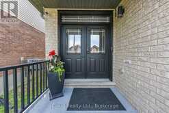 132 DRONE CRESCENT | Guelph Ontario | Slide Image Four