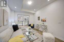 7 SCHMIDT LANE | Markham Ontario | Slide Image Seventeen