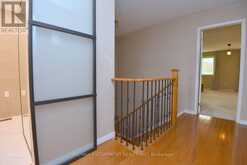 22 MOORE CRESCENT | Ancaster Ontario | Slide Image Thirty-seven