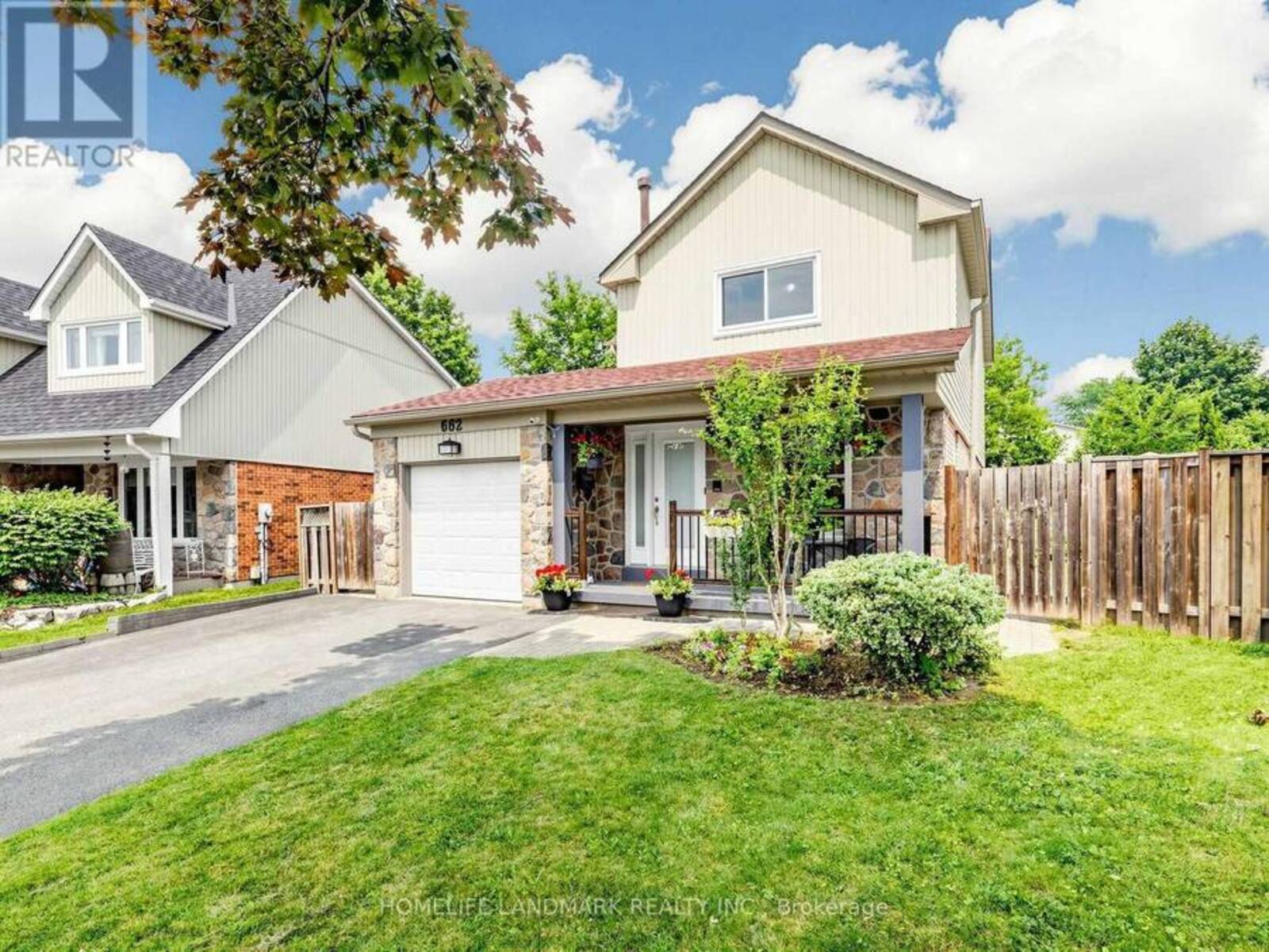 662 MERLIN COURT, Oshawa, Ontario L1K 1M3