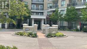 222 - 111 CIVIC SQUARE GATE | Aurora Ontario | Slide Image Four