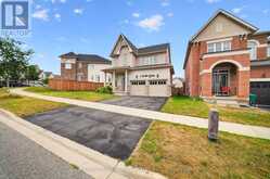 9 PORTER DRIVE | Orangeville Ontario | Slide Image Two