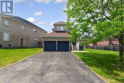 6 ARIA LANE | Brampton Ontario | Slide Image Four