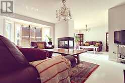 12 INDIGO STREET | Richmond Hill Ontario | Slide Image Twelve
