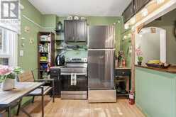 182 CAVELL AVENUE | Hamilton Ontario | Slide Image Thirteen