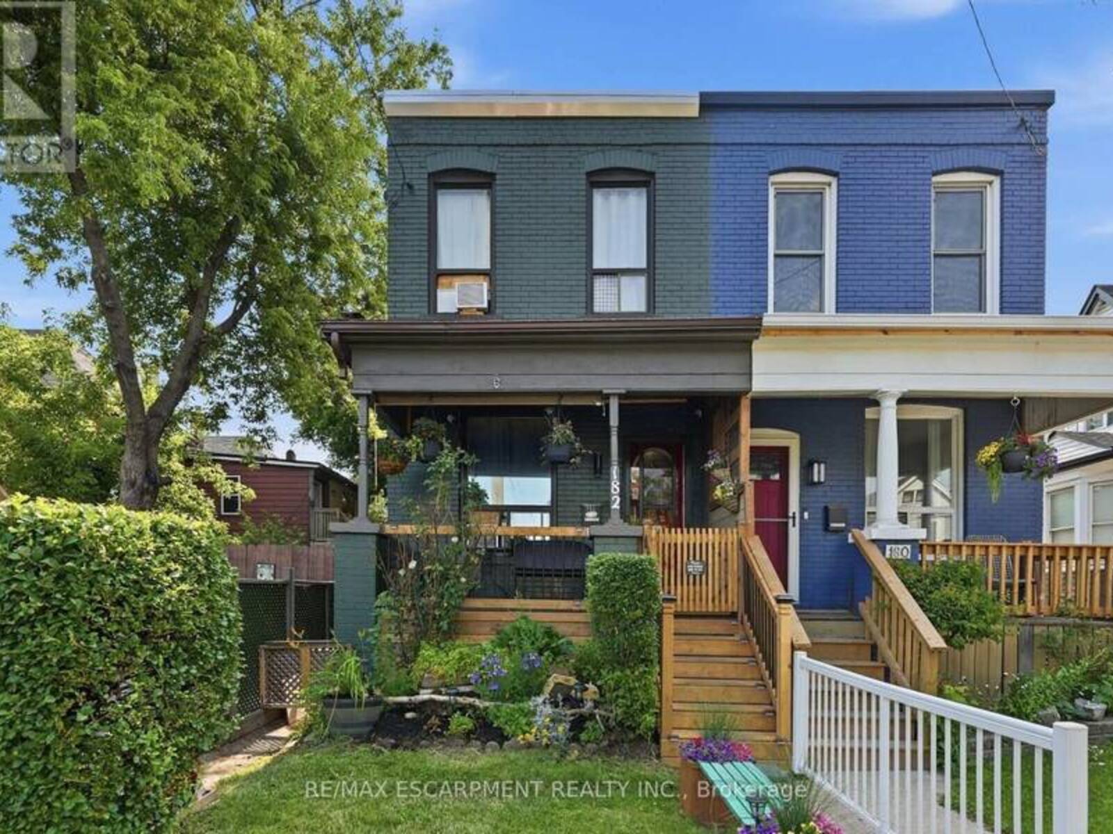 182 CAVELL AVENUE, Hamilton, Ontario L8L 7E8