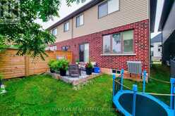 10 - 4297 EAST AVENUE E | Beamsville Ontario | Slide Image Four