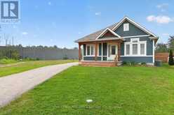 74 ROBERT STREET S | Wasaga Beach Ontario | Slide Image Three