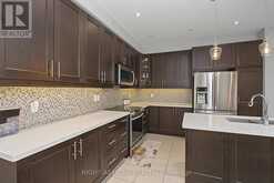 3190 SOUTHWIND ROAD | Mississauga Ontario | Slide Image Fourteen