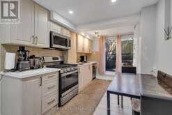 827 CRAVEN ROAD | Toronto Ontario | Slide Image Fifteen
