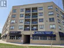 513 - 160 WELLINGTON STREET | Aurora Ontario | Slide Image Two