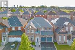 42 DELRAY DRIVE | Markham Ontario | Slide Image Three