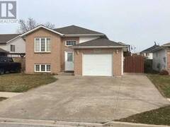 4272 NORTHWOOD LAKES DRIVE Windsor Ontario, N9G 2V7