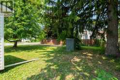 461 SELKIRK STREET | Wallaceburg Ontario | Slide Image Twelve