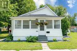 461 SELKIRK STREET | Wallaceburg Ontario | Slide Image One
