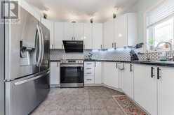 221 WOODSPRING AVENUE | Newmarket Ontario | Slide Image Ten