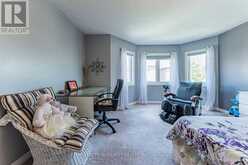 221 WOODSPRING AVENUE | Newmarket Ontario | Slide Image Thirteen