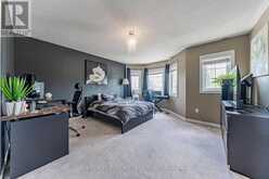 221 WOODSPRING AVENUE | Newmarket Ontario | Slide Image Sixteen