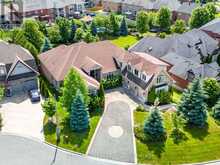 11 MACLEOD ESTATE COURT | Richmond Hill Ontario | Slide Image Thirty-nine