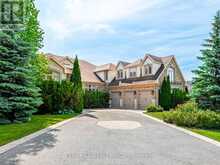 11 MACLEOD ESTATE COURT | Richmond Hill Ontario | Slide Image Three
