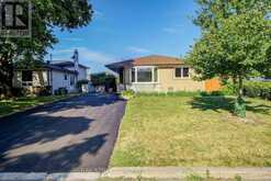 60 WARNER AVENUE | Toronto Ontario | Slide Image Four