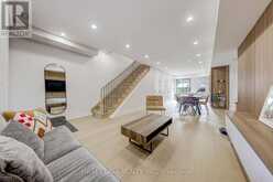 431 ROXTON ROAD | Toronto Ontario | Slide Image Eleven