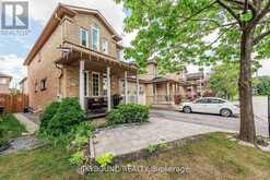 66 SKYLARK DRIVE | Vaughan Ontario | Slide Image Four