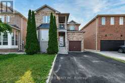 77 SCHOONER DRIVE | Brampton Ontario | Slide Image Two
