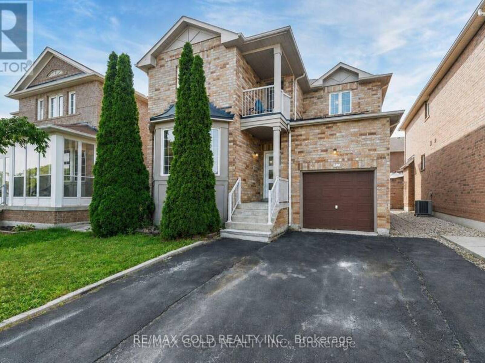 77 SCHOONER DRIVE, Brampton, Ontario L7A 3J1