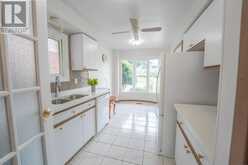 2247 SILVERBIRCH COURT | Burlington Ontario | Slide Image Nine
