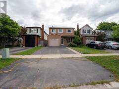 2247 SILVERBIRCH COURT Burlington Ontario, L7M 3H4