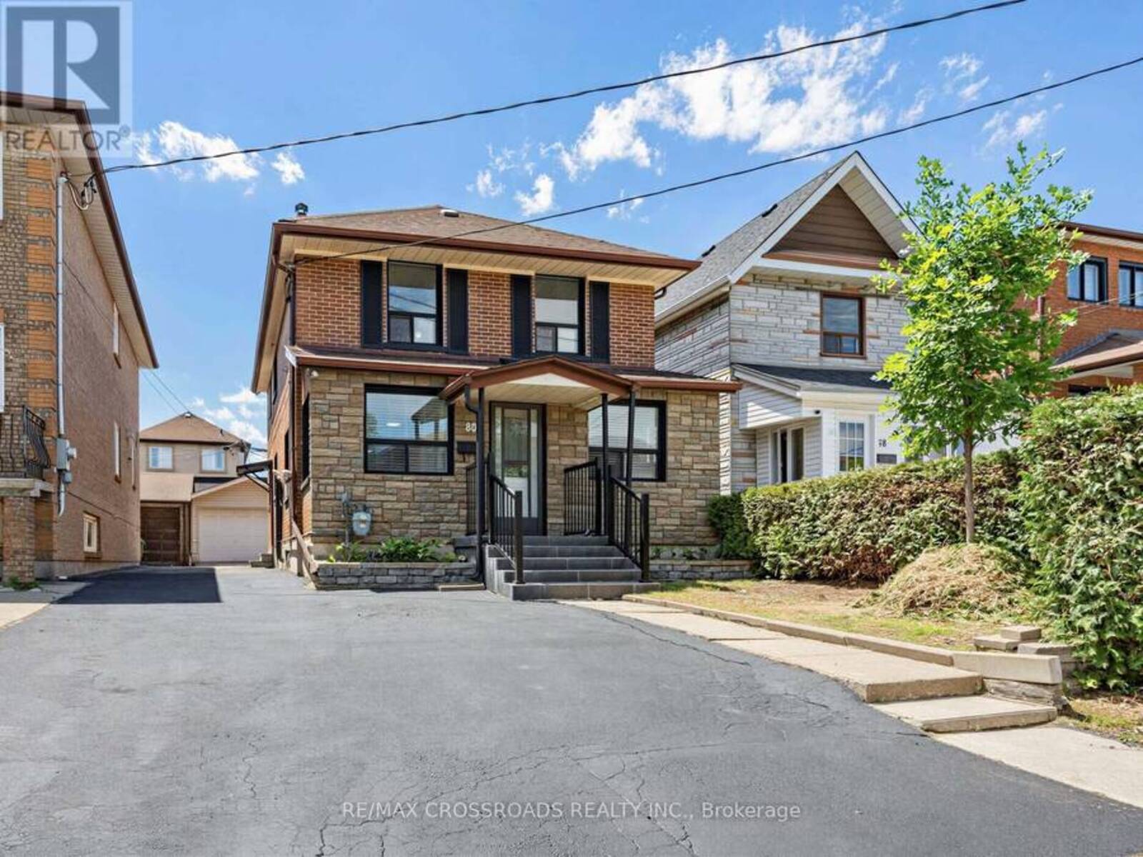 80 GRAY AVENUE, Toronto, Ontario M6N 4S8