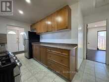 220 JOHN TABOR TRAIL | Toronto Ontario | Slide Image Ten