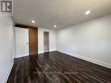 220 JOHN TABOR TRAIL | Toronto Ontario | Slide Image Twenty