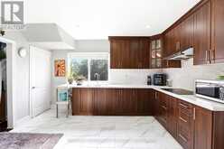 95 OXFORD ROAD | Welland Ontario | Slide Image Sixteen