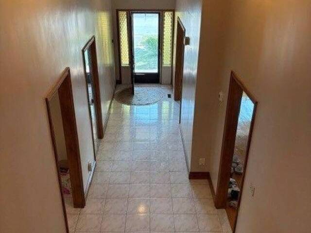98 JEANNE DRIVE Vaughan Ontario, L4L 1X9 - 4 Bedrooms Home For Sale