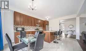 44 COTTONWOOD CRESCENT | Welland Ontario | Slide Image Fourteen