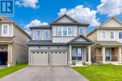 44 COTTONWOOD CRESCENT | Welland Ontario | Slide Image Two
