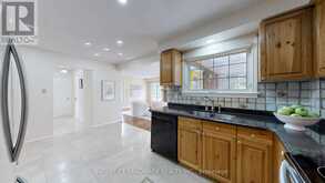 522 CAM FELLA BOULEVARD | Whitchurch-Stouffville Ontario | Slide Image Twelve