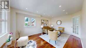 522 CAM FELLA BOULEVARD | Whitchurch-Stouffville Ontario | Slide Image Six