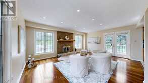 522 CAM FELLA BOULEVARD | Whitchurch-Stouffville Ontario | Slide Image Eight