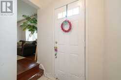 72 DESERT SAND DRIVE | Brampton Ontario | Slide Image Nineteen